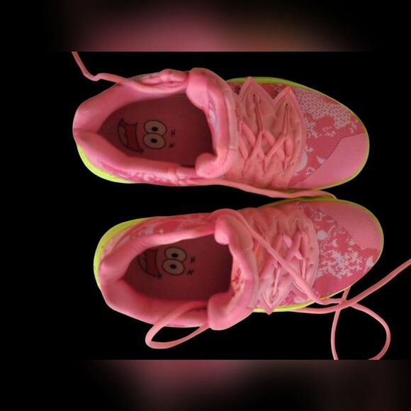 Nike Kyrie 5 SBSP Patrick Star Lotus Pink University Red - Picture 8 of 9
